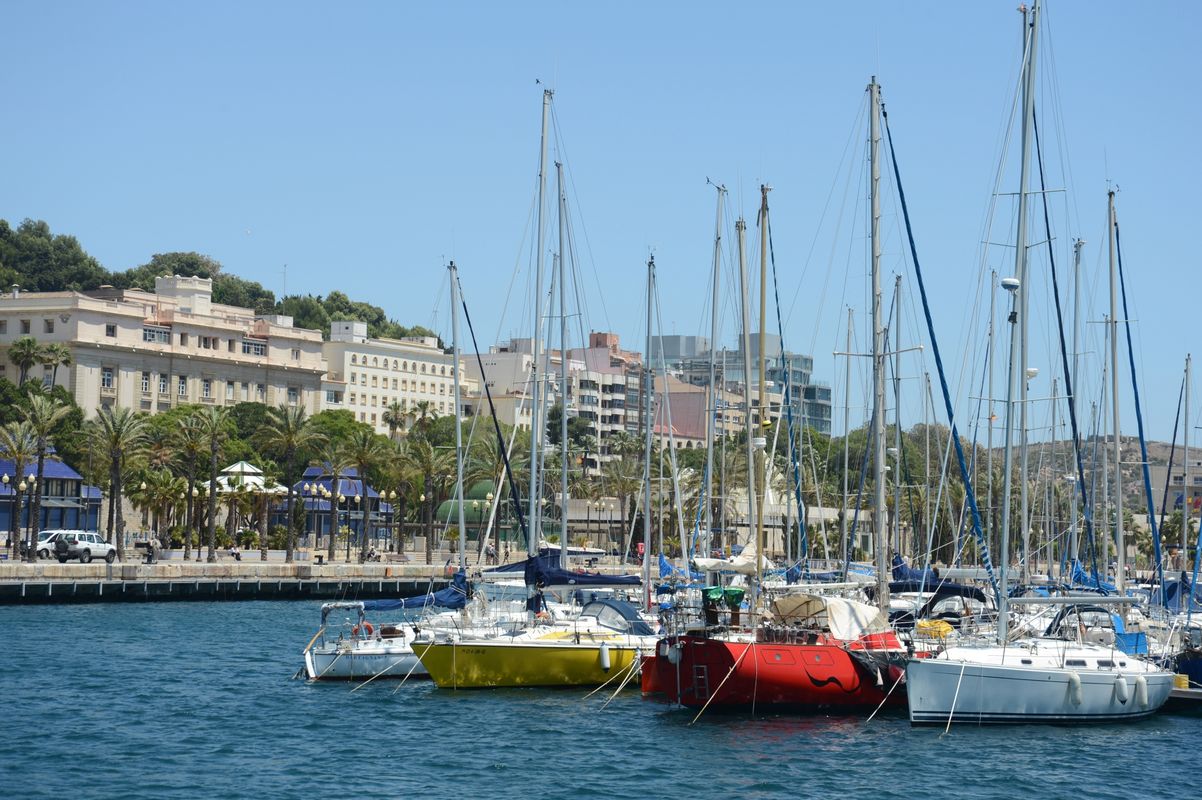 Cartagena - Orașul mediteranean și portul maritim situat pe coasta de sud-est a Spaniei
